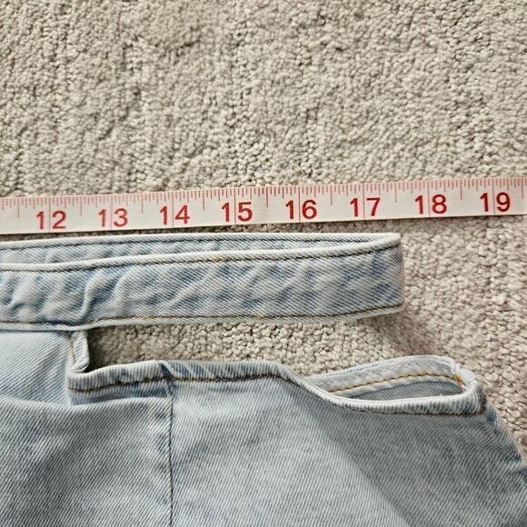 3/$15 WeWoreWhat Cut Out Mini Skirt in Light Wash Denim Size XL - Picture 7 of 8